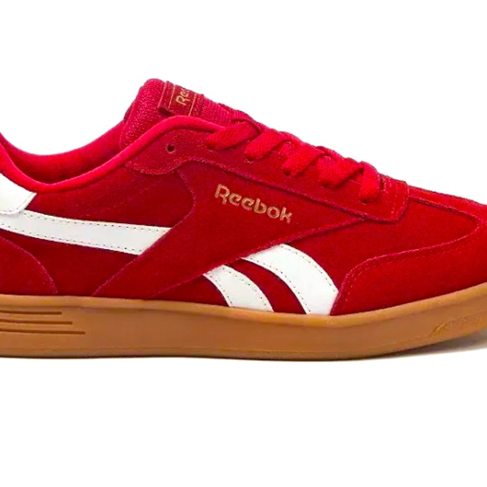 Reebok women’s Red Suede Low-Top Sneaker with White Stripes size 8.5 euc